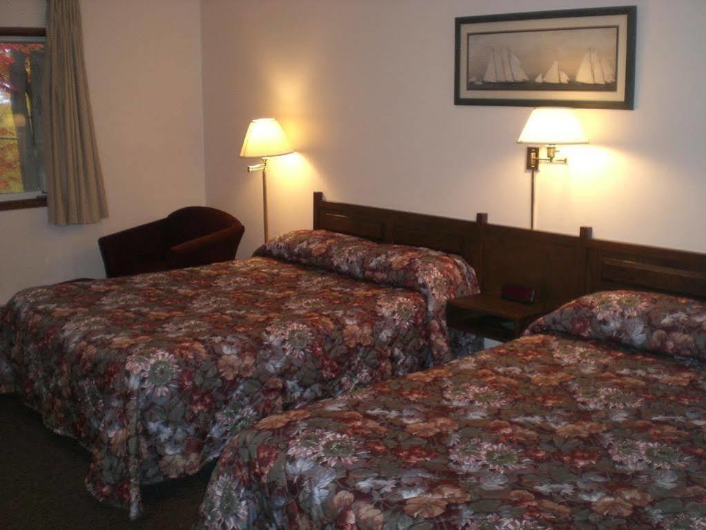 Auberge Eldo Inn Blind River Zewnętrze zdjęcie